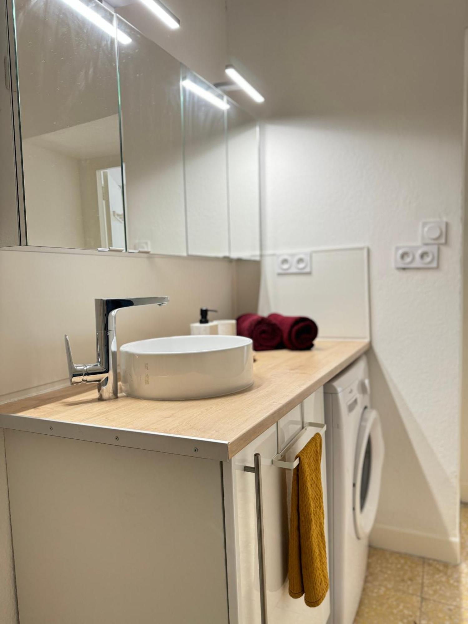 Appartement Agreable 4 Pers A 5 Km De La Plage Sigean Eksteriør bilde